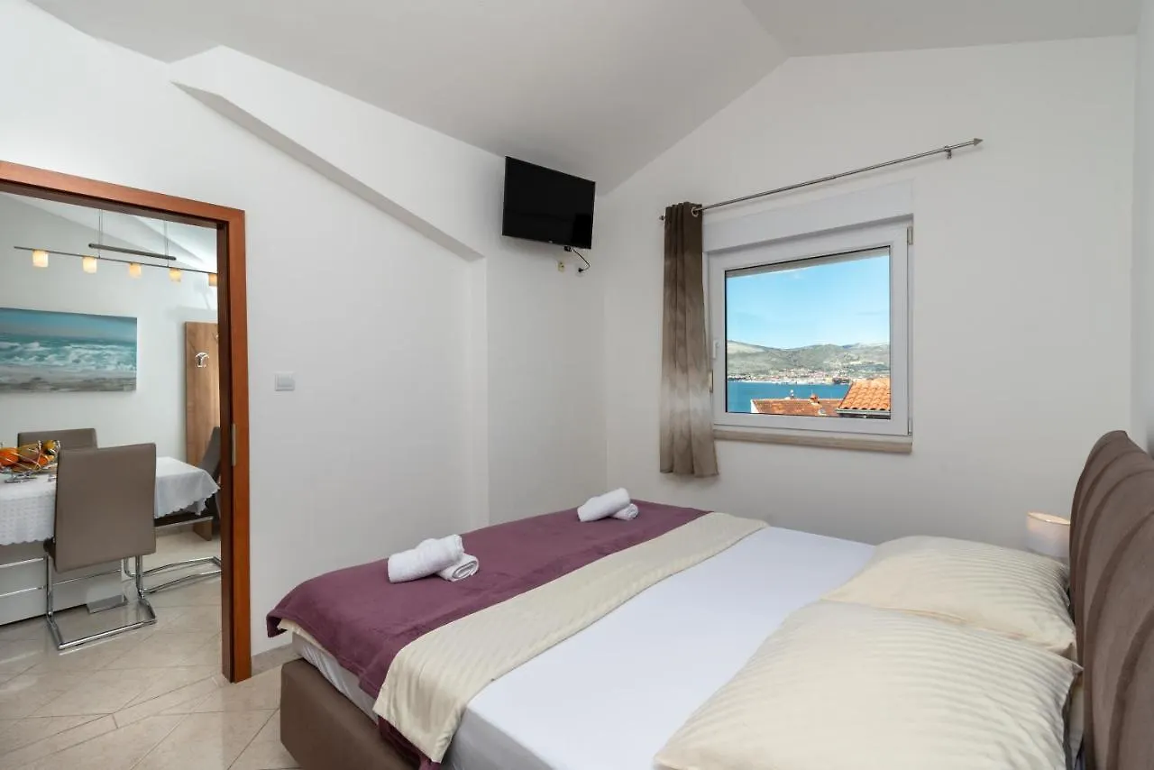 Amazing 2 Bedroom Apartment With A Sea View Trogir Croatia