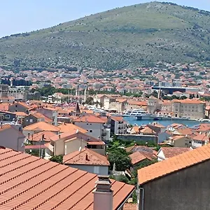 Gostinjska kuća Rooms Trogir, Trogir